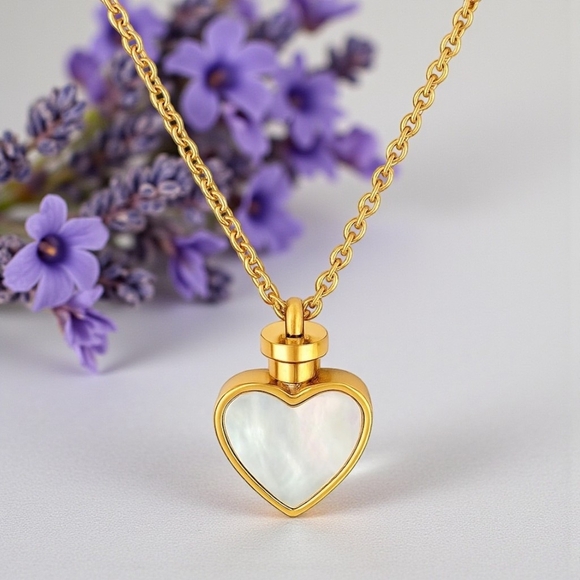 ποΈ 18K Gold Plated Reversible Heart Charm Stainless Steel Dainty Necklace π€π€ - Picture 5 of 12